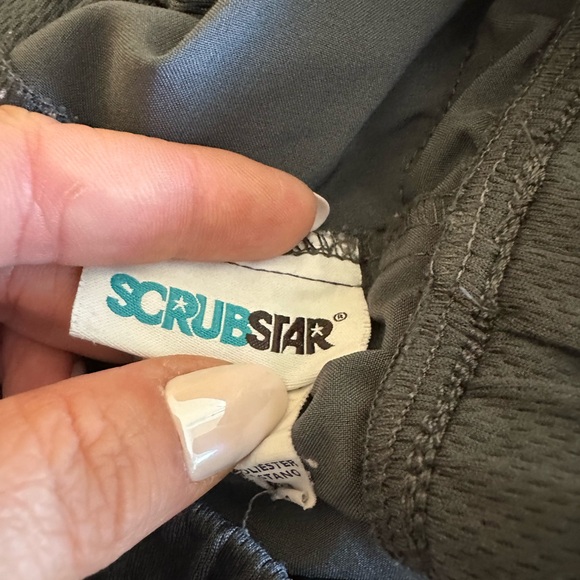 Scrubstar Gray scrub Pants Relaxed Fit - Picture 3 of 4